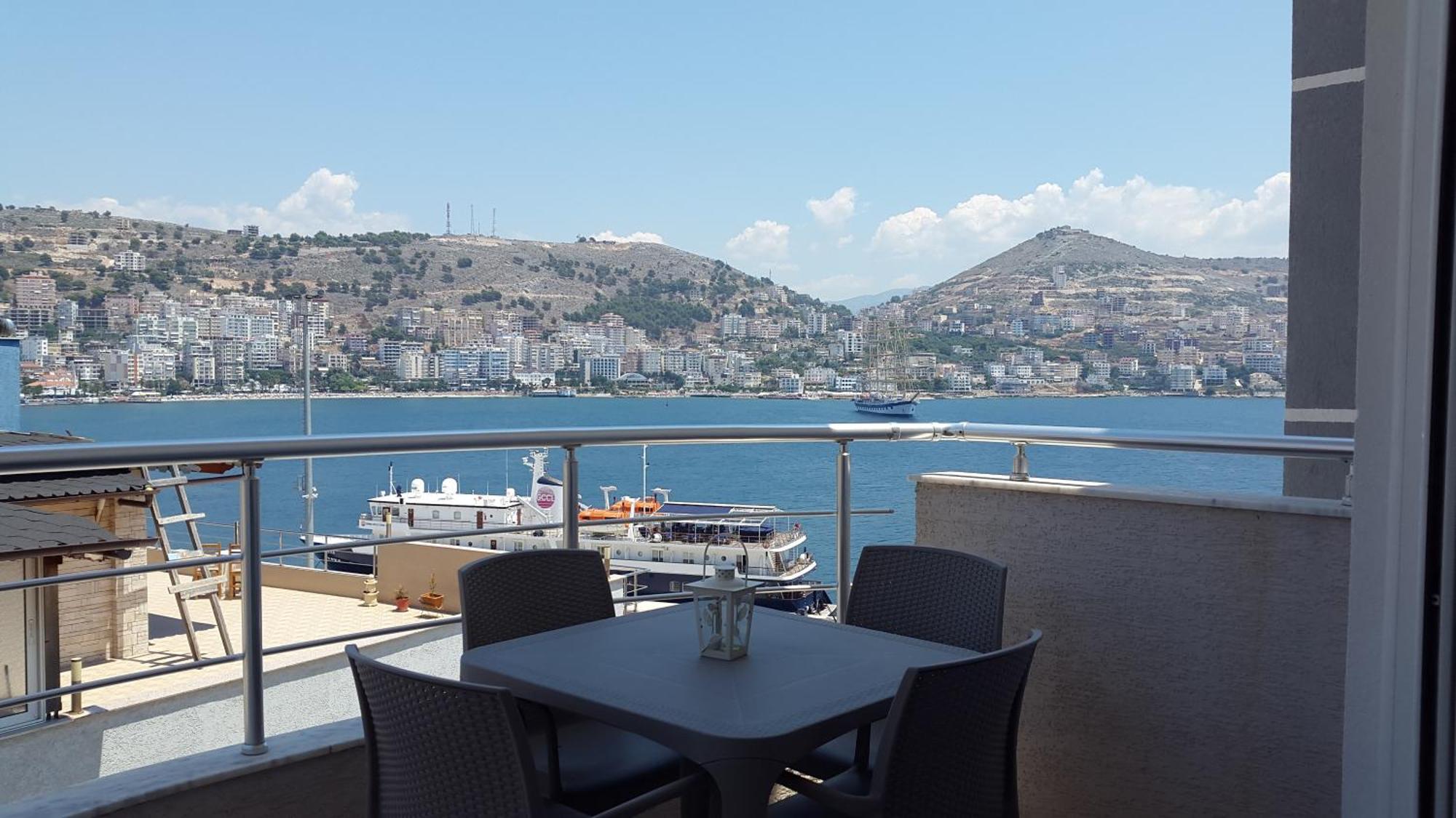 Port Side Sarande Daire Oda fotoğraf