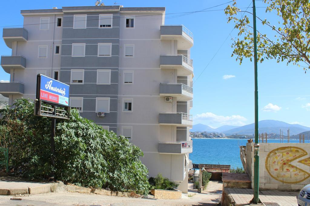 Port Side Sarande Daire Dış mekan fotoğraf